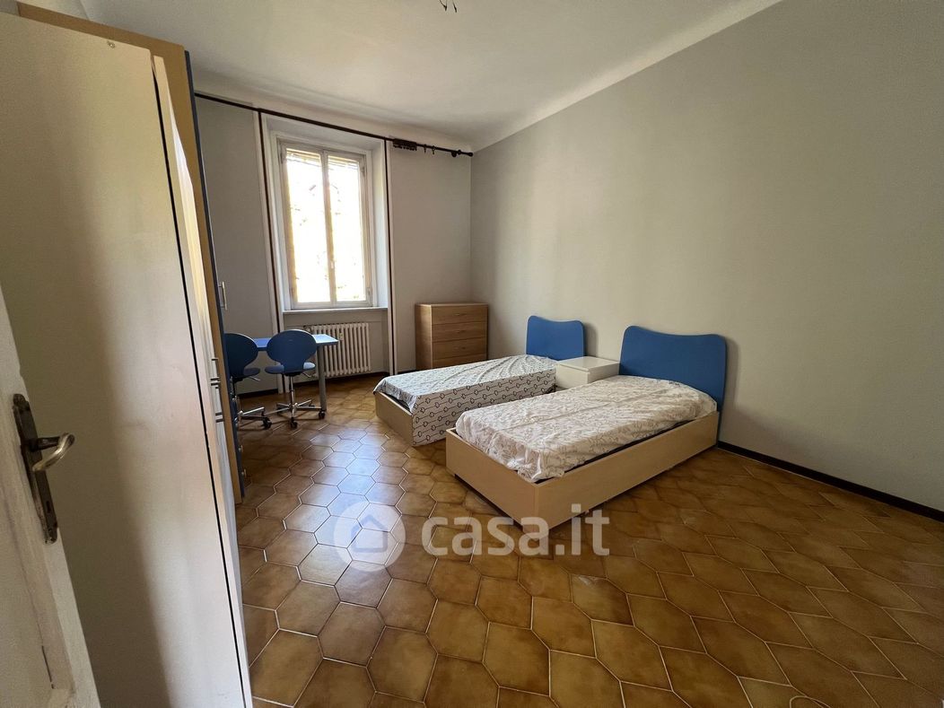 Appartamento in Affitto in Via Giovanni Pascoli 18 a Milano
