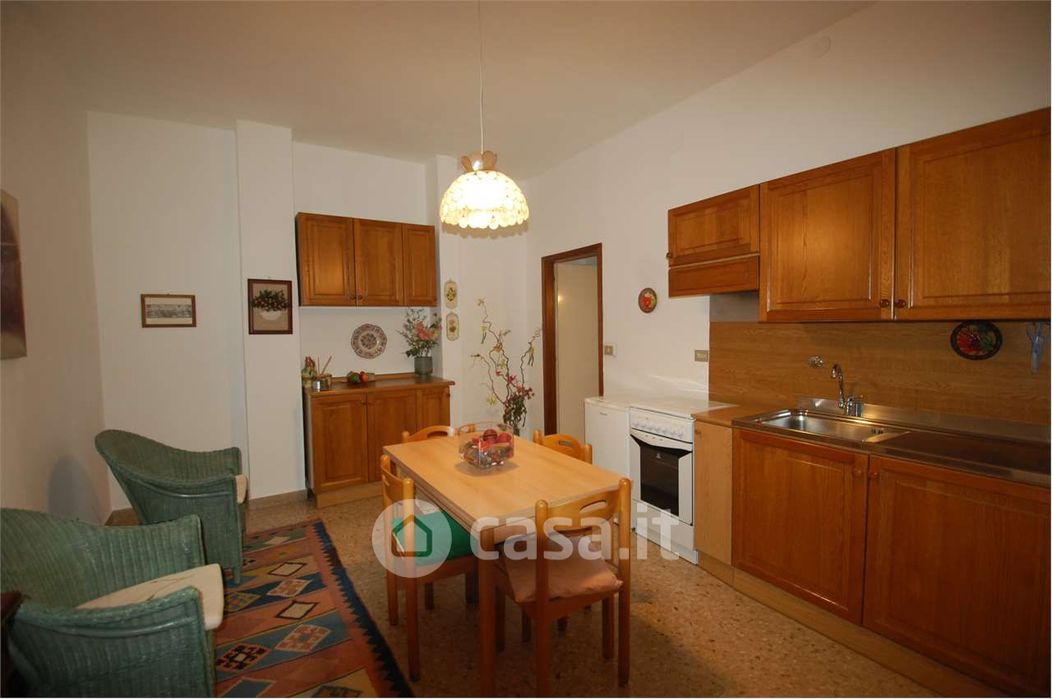 Appartamento in Vendita in Via Pietro Giardini 501 a Modena