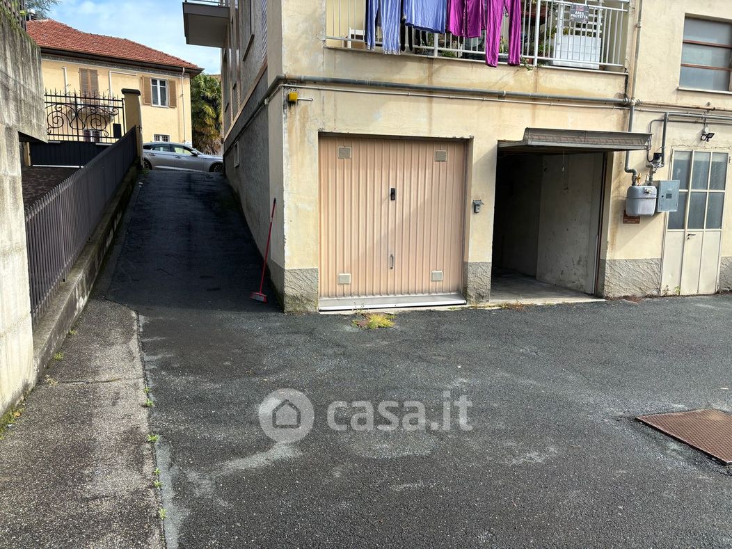 Garage/Posto auto in Affitto in Via Massimo D'Azeglio a Pinerolo