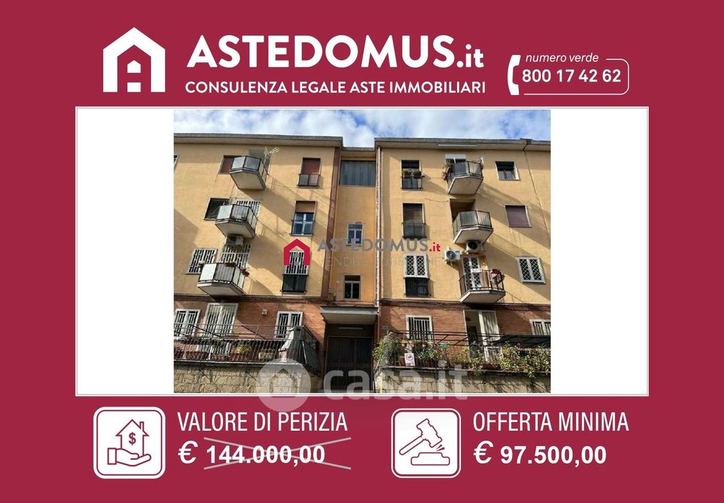 Appartamento in Vendita in Viale Traiano 187 a Napoli