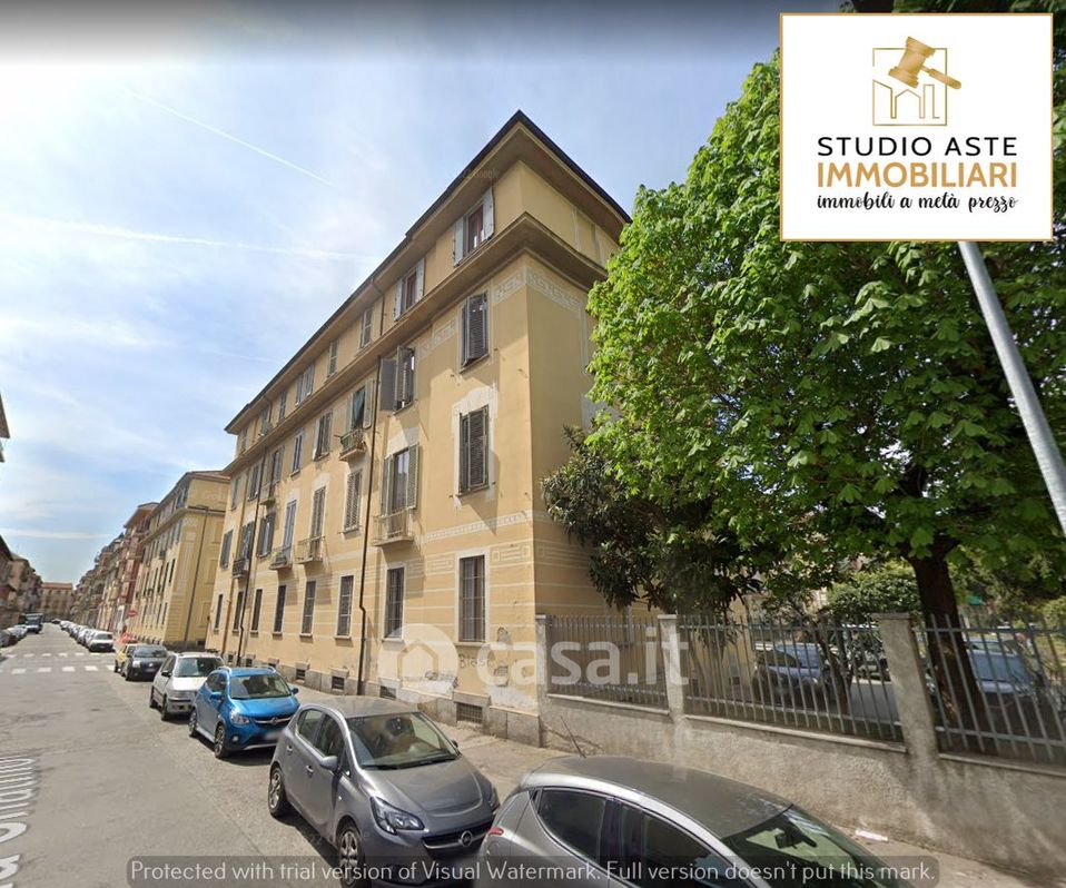 Appartamento in Vendita in Via Lauro Rossi 36 a Torino