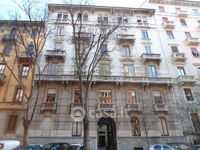 Ufficio in Affitto in Via Bartolomeo Eustachi 2 a Milano