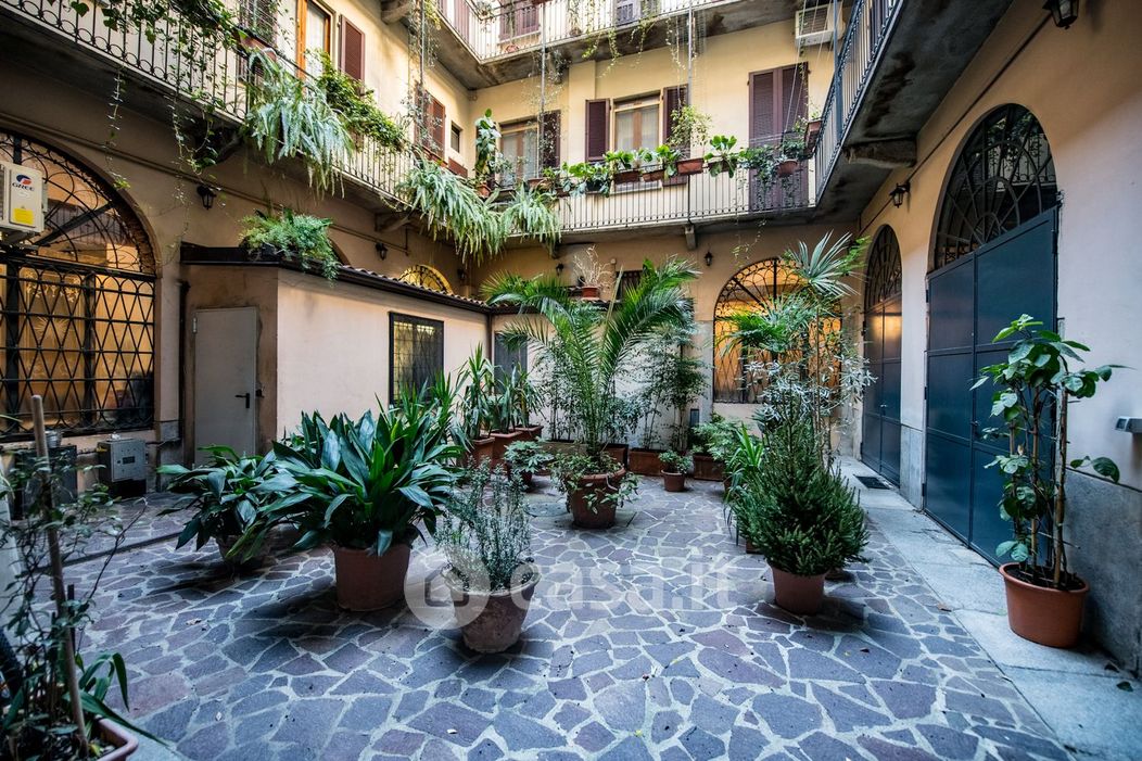 Appartamento in Affitto in Corso di Porta Ticinese 16 a Milano