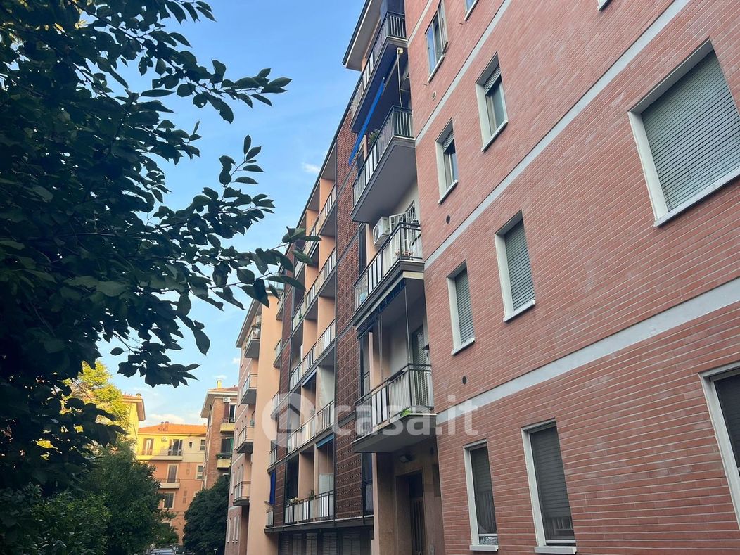 Appartamento in Vendita in Via di Corticella a Bologna