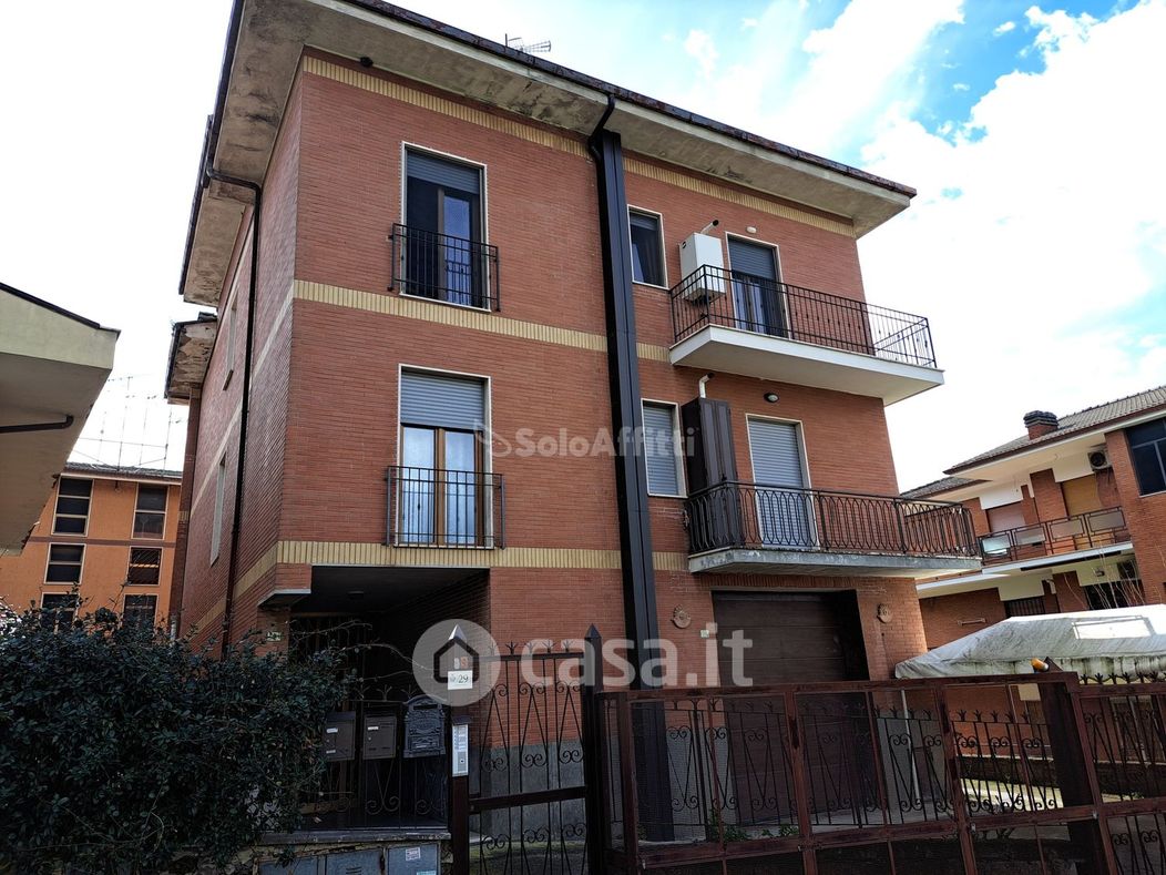 Appartamento in Affitto in Vicolo Santa Chiara 29 a Colonna