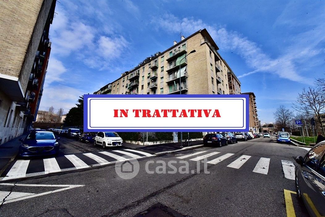 Appartamento in Vendita in Via Fiuggi 12 a Milano
