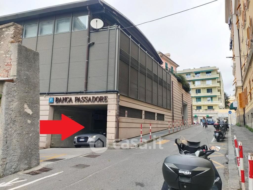 Garage/Posto auto in Vendita in Via Boccadasse 82 R a Genova