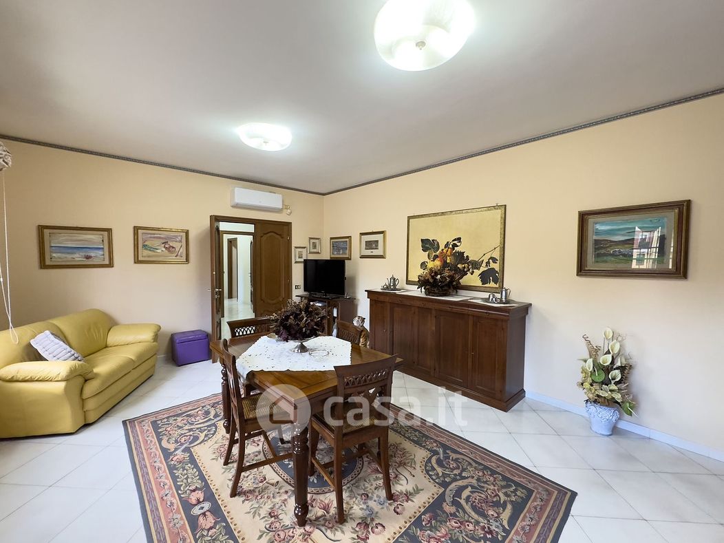 Appartamento in Vendita in Via conte biancamano 60 a Cagliari