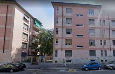 Appartamento in Vendita in Via Cesare Ajraghi 3 a Milano