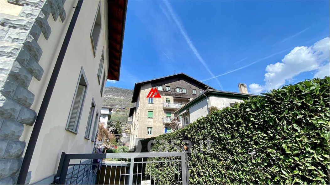 Appartamento in Vendita in Corso Saint-Martin-de-Corléans 182 a Aosta