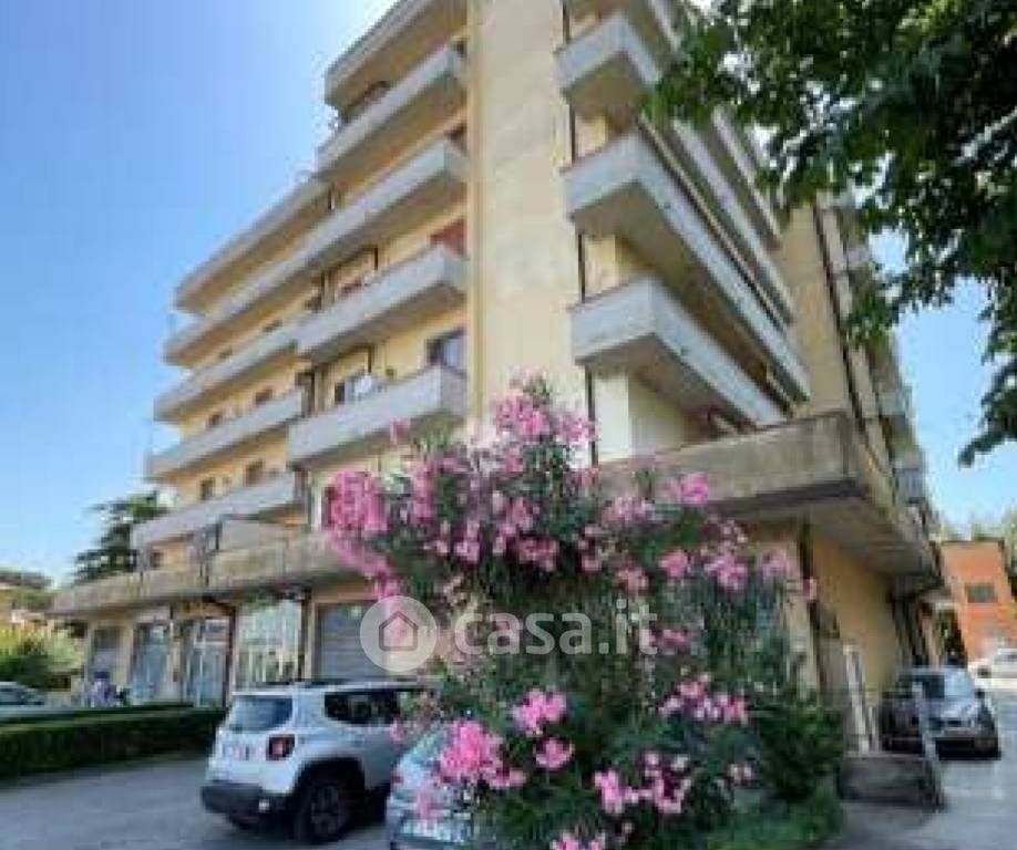Appartamento in Vendita in Via Carlo Rosselli 5 a Montopoli in Val d'Arno