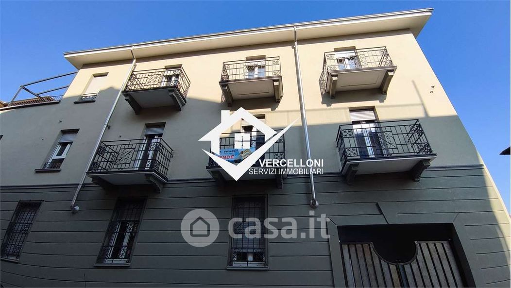 Appartamento in Vendita in Via Costantino Porta 32 a Novara