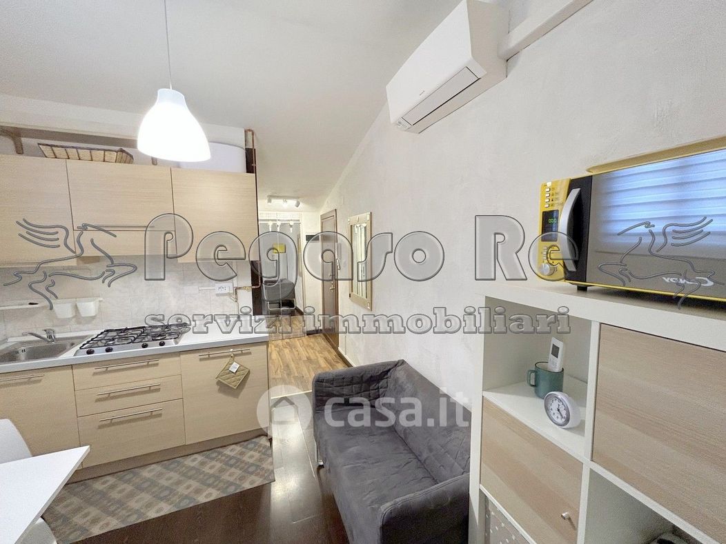 Appartamento in Affitto in Corso Vercelli 20 a Milano