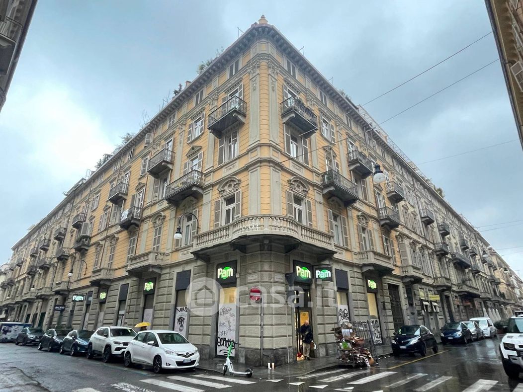 Appartamento in Vendita in Via Gianbattista Bogino 15 a Torino