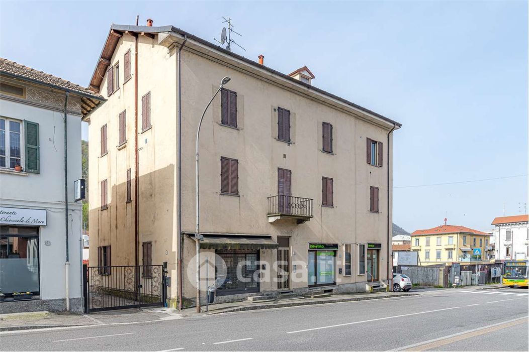 Appartamento in Vendita in Via Bellinzona a Como