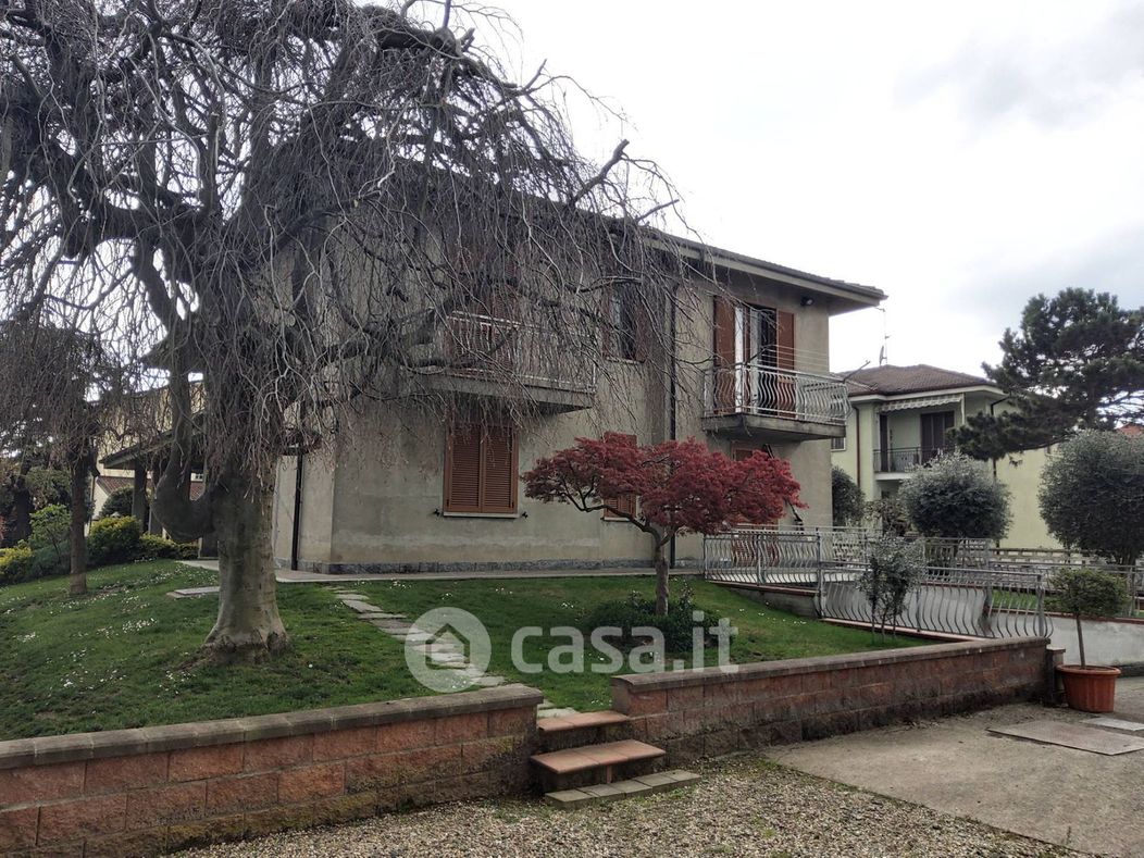 Villa in Vendita in Via Lecca 43 a Alessandria