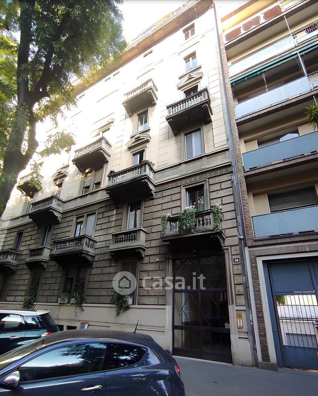 Appartamento in Vendita in Via Principe Eugenio 36 a Milano
