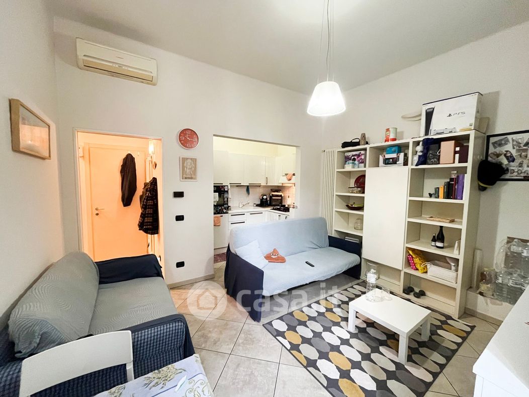Appartamento in Vendita in Via Melchiorre Gioia a Firenze