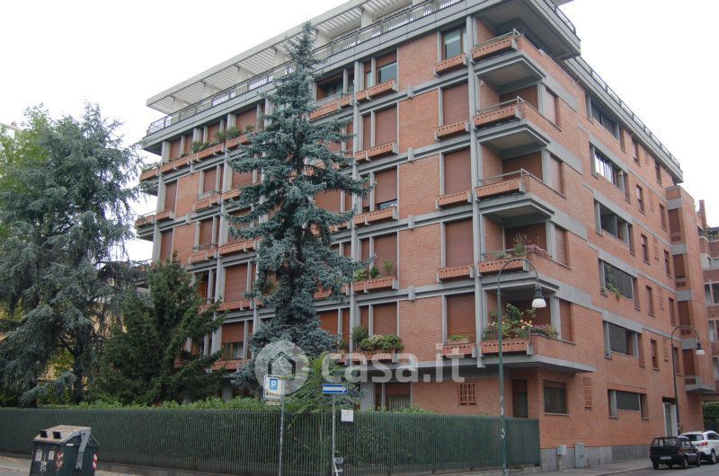 Appartamento in Affitto in Via San Pio V 36 a Torino