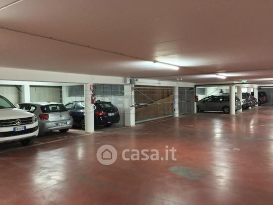 Garage/Posto auto in Affitto in Contra' Motton San Lorenzo 10 a Vicenza
