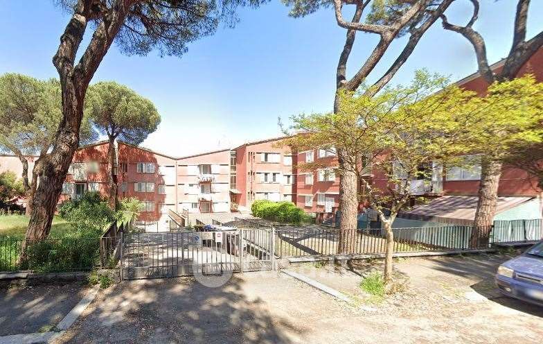 Appartamento in Vendita in Via Egidio Garra 53 a Roma