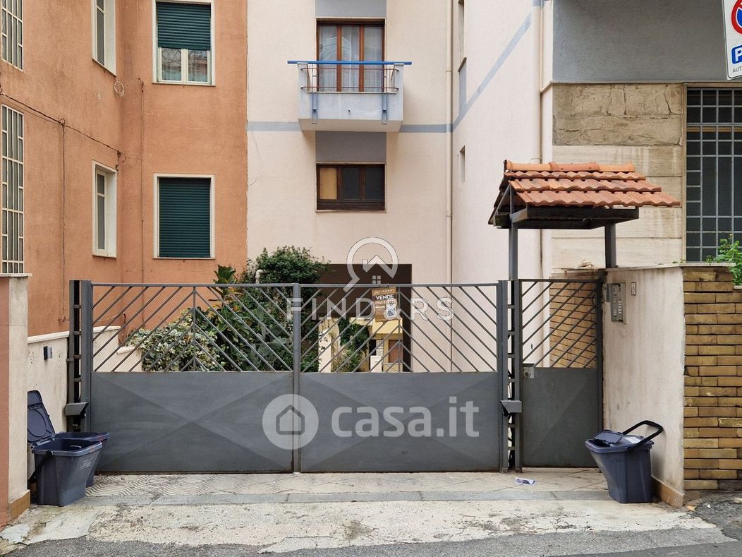 Appartamento in Vendita in Via Giuseppe Melacrino a Reggio Calabria