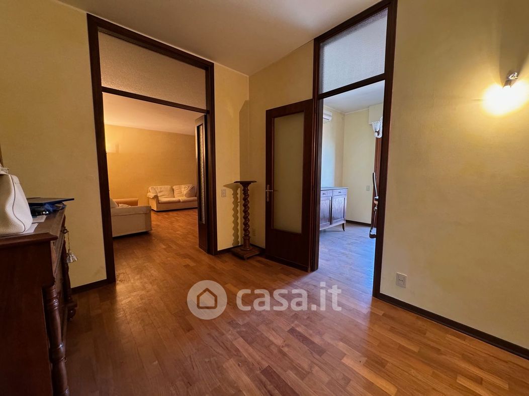 Appartamento in Vendita in Via Emilio Lovarini 15 a Padova