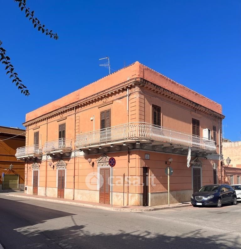 Casa indipendente in Vendita in Via Domenico Morello a Terrasini