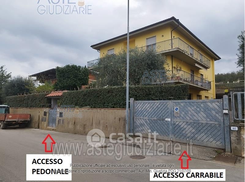 Garage/Posto auto in Vendita in Via Papa Giovanni XXIII 171 a Monsummano Terme