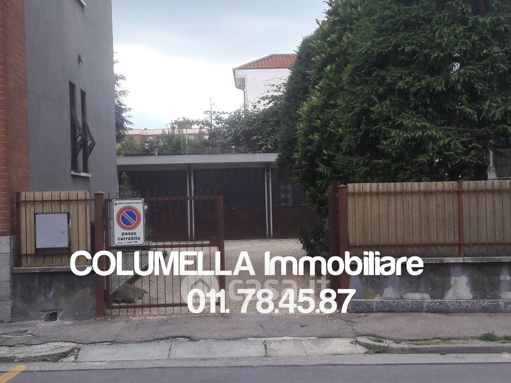Garage/Posto auto in Vendita in Via Andrea Costa 5 a Grugliasco