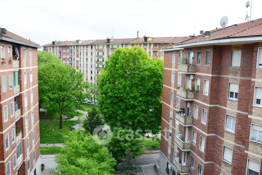 Appartamento in Vendita in Via Andrea del Castagno 4 a Milano