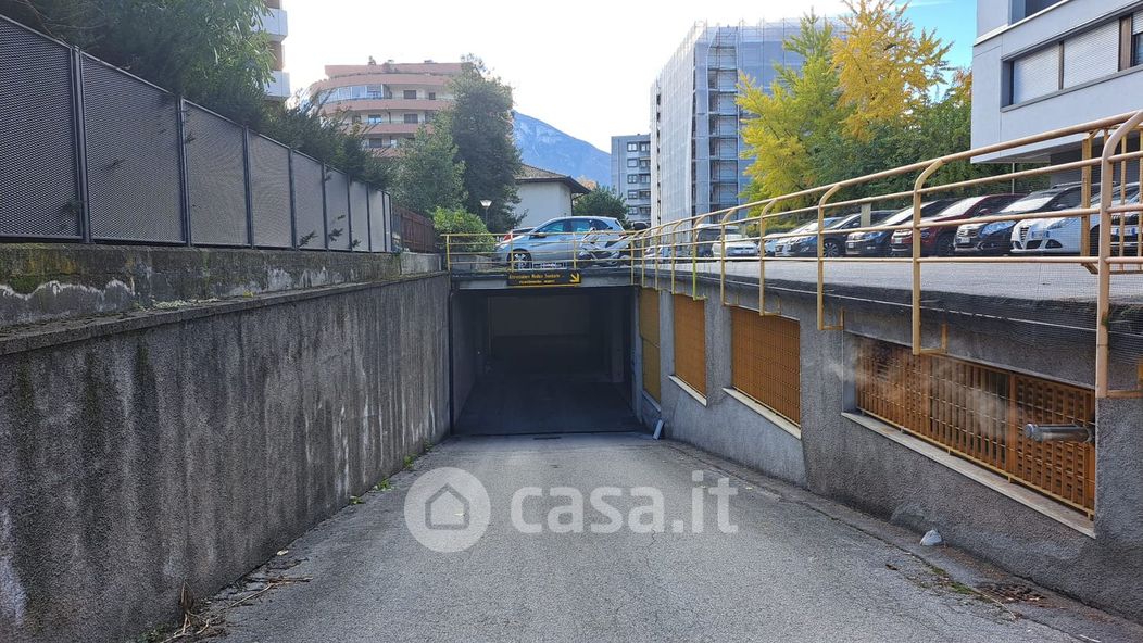 Garage/Posto auto in Vendita in Via Alcide Degasperi 34 a Trento
