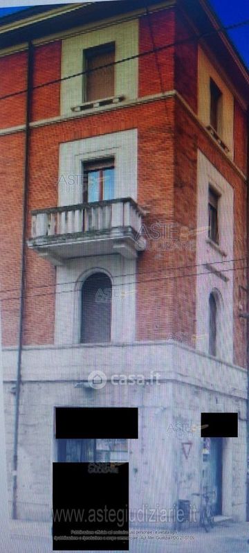 Appartamento in Vendita in Via Podesti 1 a Ancona