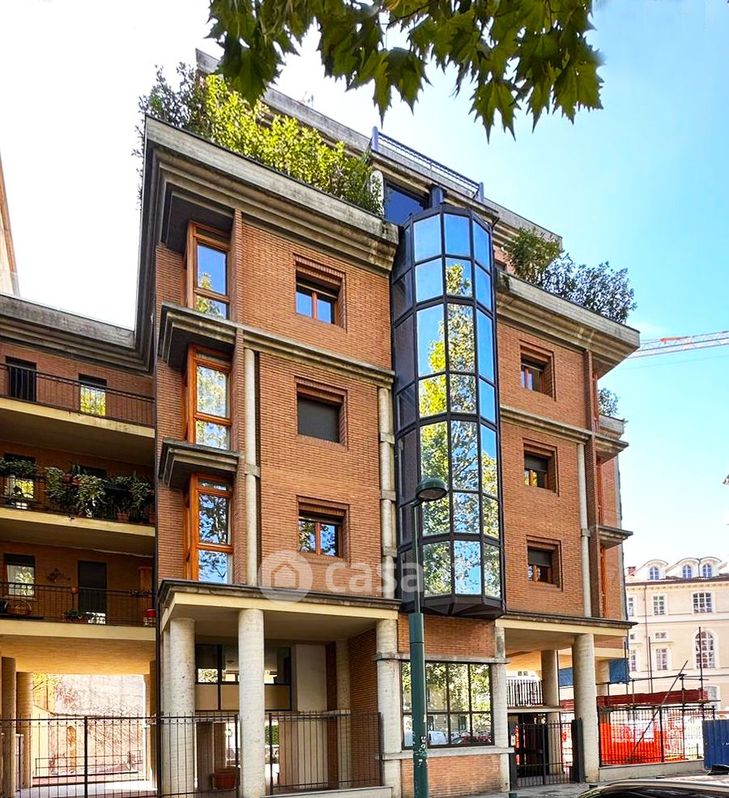 Appartamento in Vendita in Corso francia a Torino