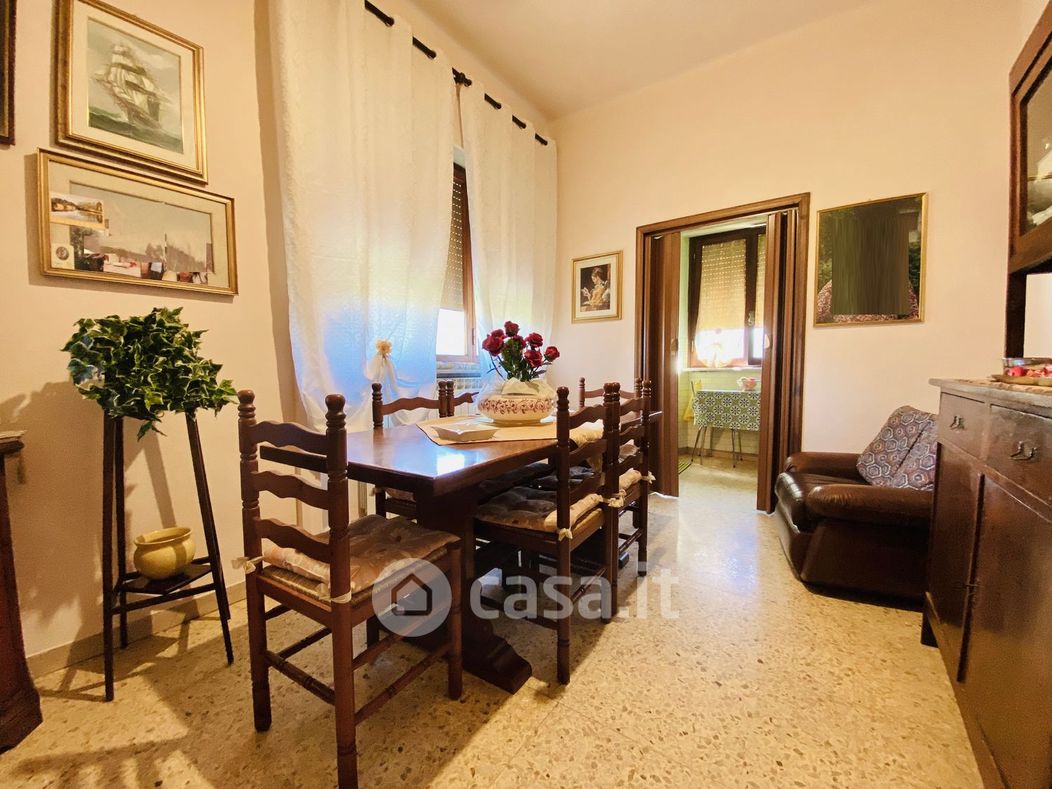 Appartamento in Vendita in Via delle ville 969 a Lucca