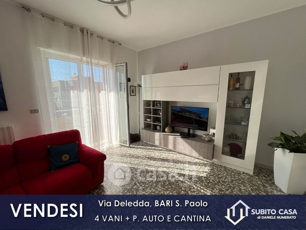 Appartamento in Vendita in Via DELEDDA 15 a Bari