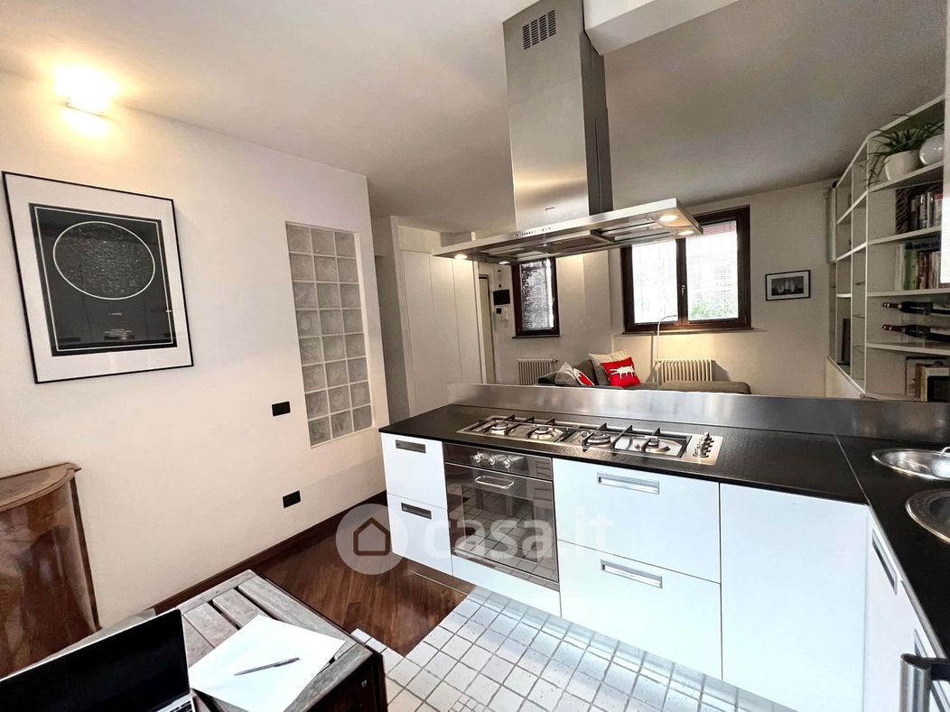 Appartamento in Affitto in Via Privata Bastia 1 a Milano