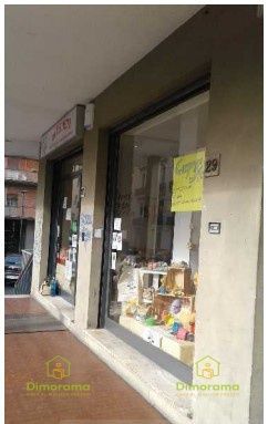 Negozio/Locale commerciale in Vendita in Via Enrico Guido Bocci 31 a Firenze