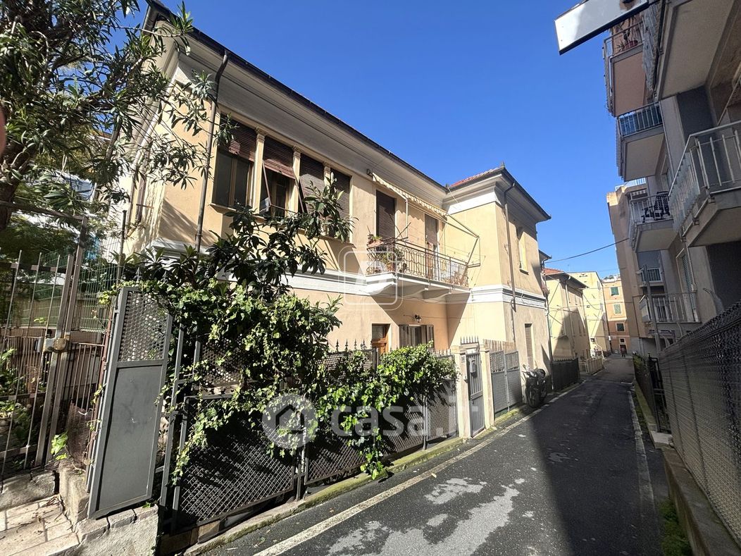 Appartamento in Vendita in Via Privata Sant'Antonio a Imperia
