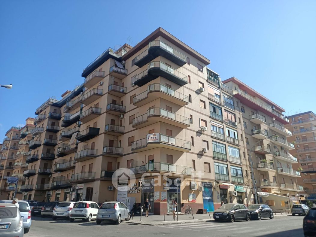Appartamento in Vendita in Via Oreto 321 a Palermo