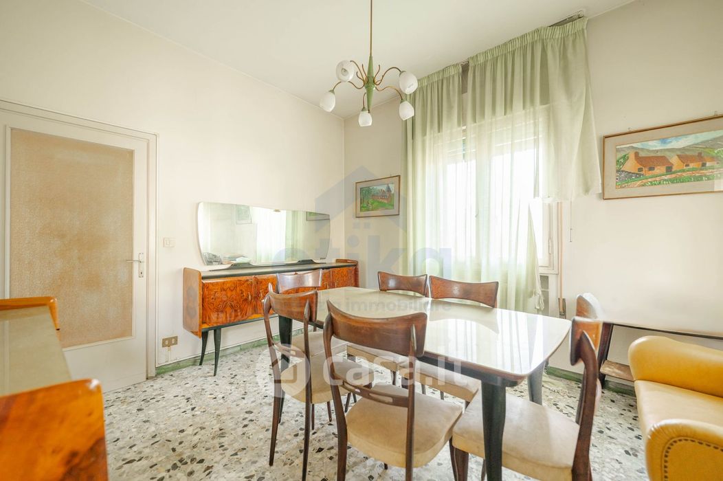 Casa Bi/Trifamiliare in Vendita in Via Ugo Bassi 12 a Treviso