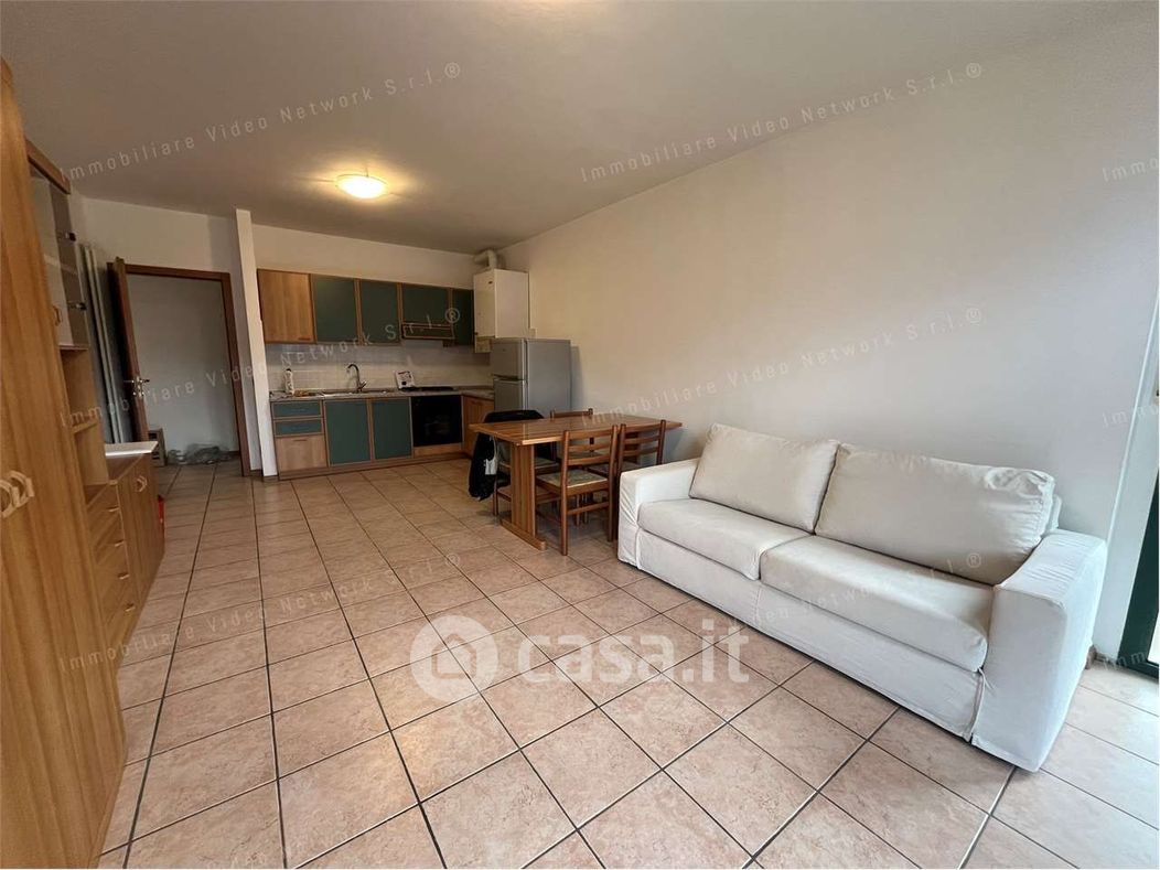 Appartamento in Affitto in Via Cesarini 5 a Trento