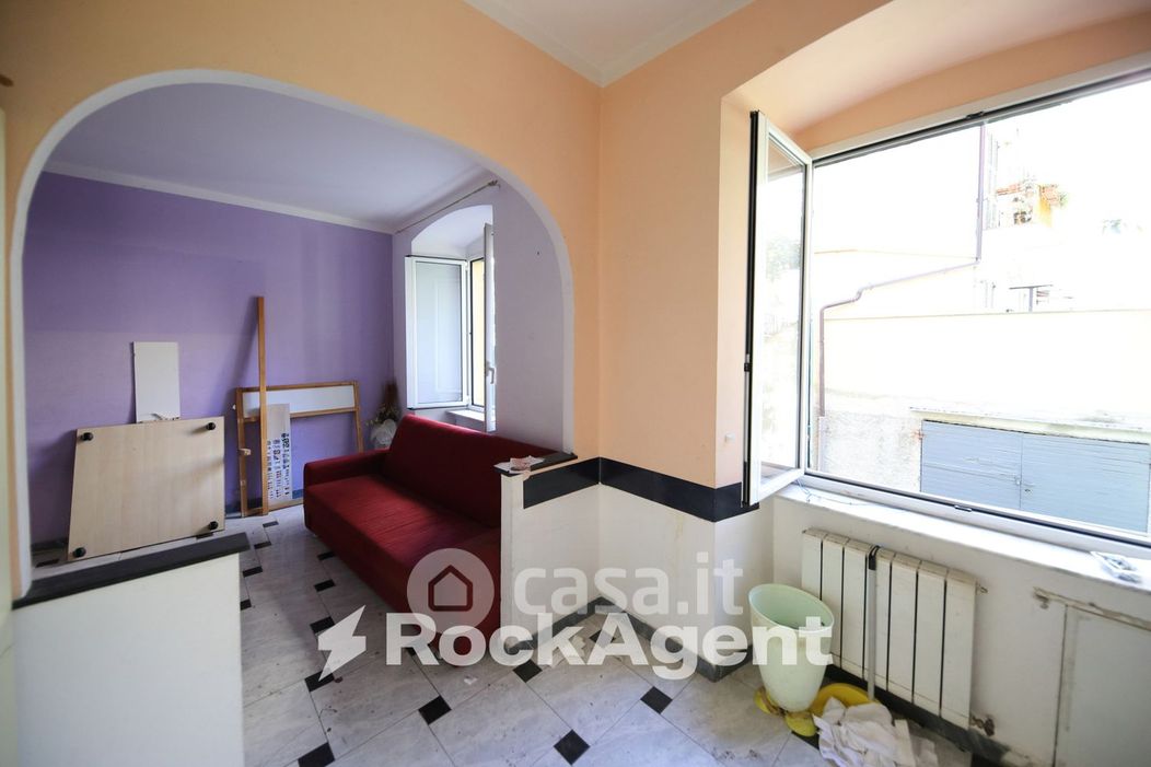Appartamento in Vendita in Via Germano Jori 39 a Genova