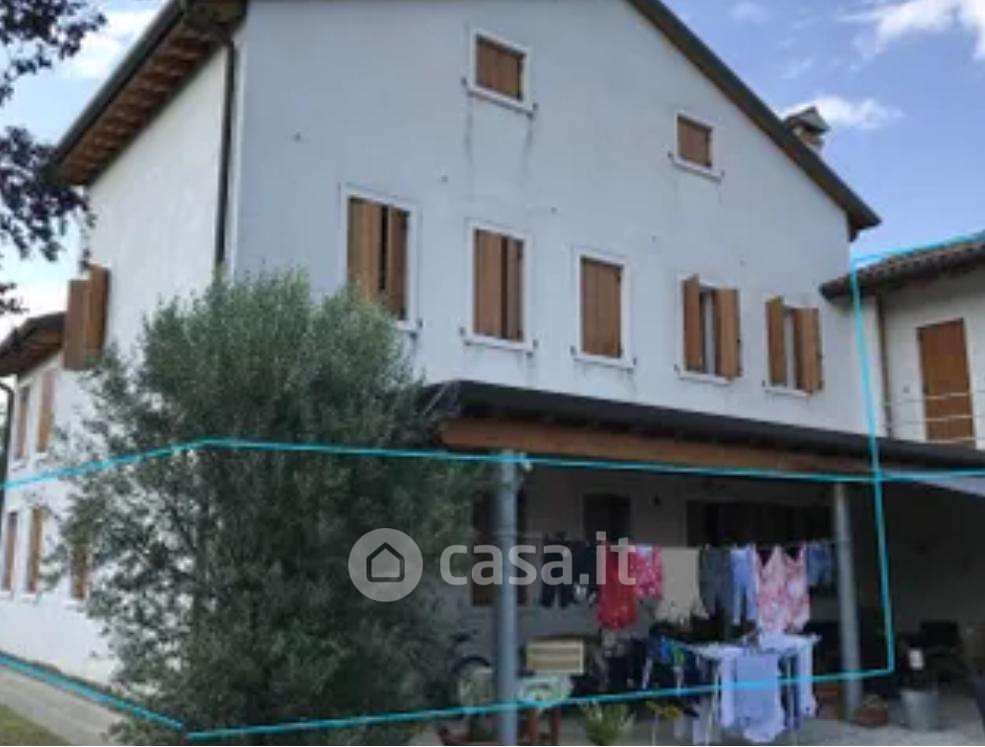 Casa Bi/Trifamiliare in Vendita in Via Rovereto a Cordignano