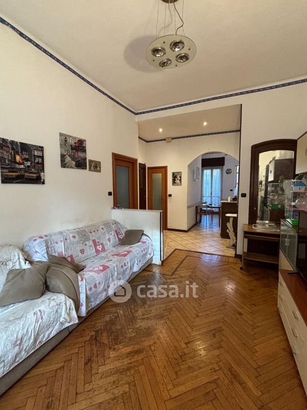 Appartamento in Vendita in Via Asiago 44 a Torino
