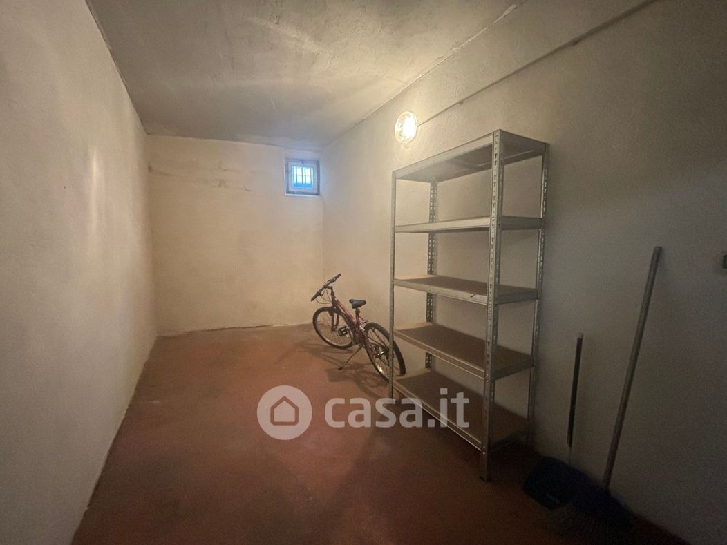 Garage/Posto auto in Affitto in Via Giovanni da Verrazzano 12 a Livorno