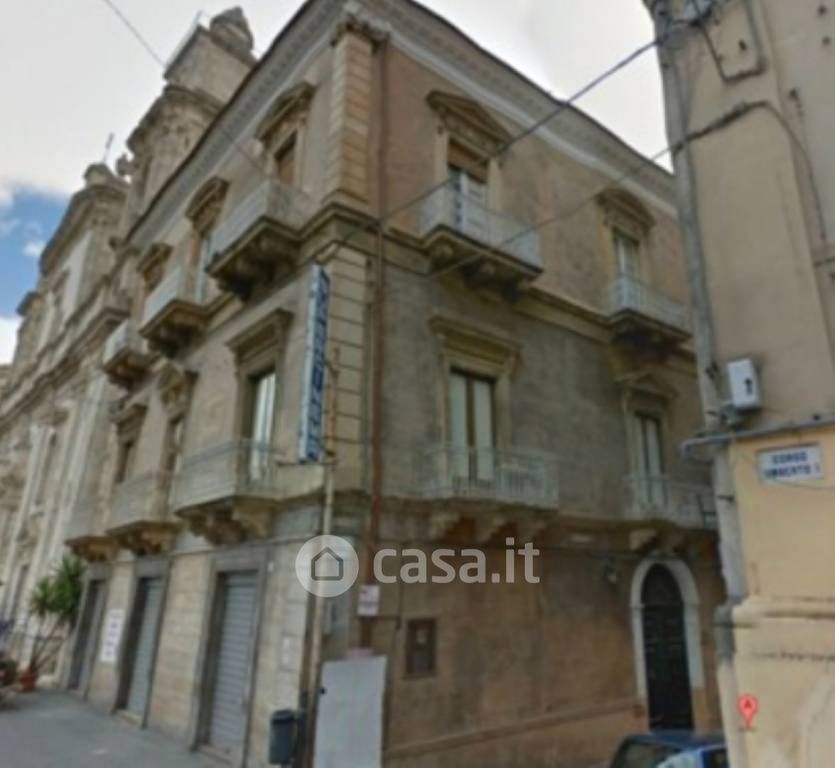 Appartamento in Vendita in Via Camillo Genovese 2 a Caltanissetta