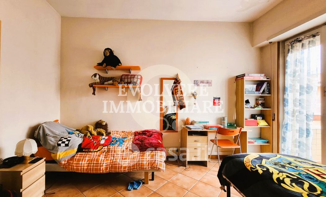Appartamento in Vendita in Viale dei Salesiani a Roma