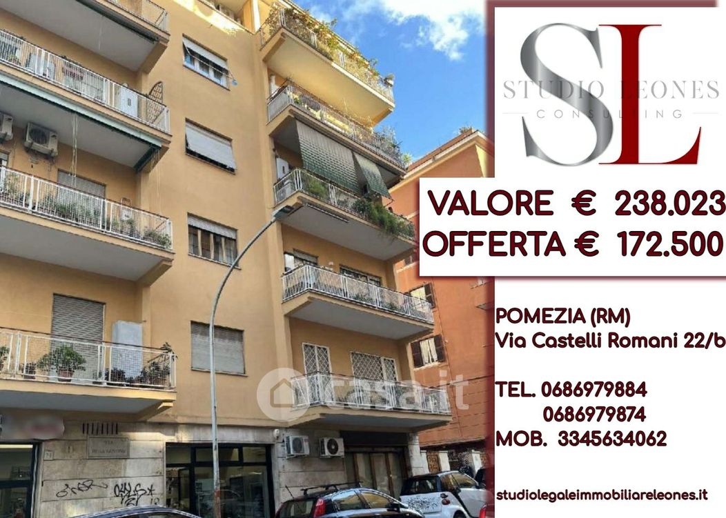 Appartamento in Vendita in Via Rosa Govona 18 a Roma