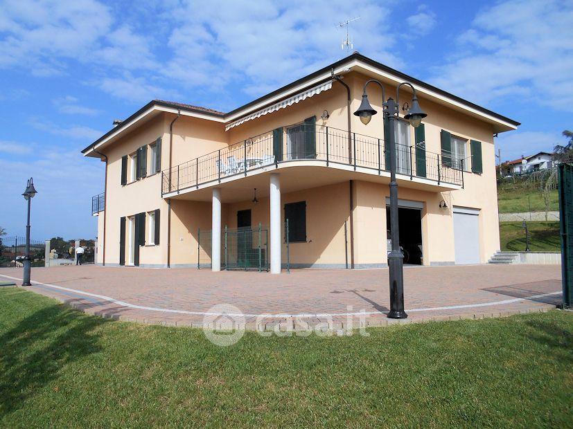 Casa Bi/Trifamiliare in Vendita in a San Giorgio Monferrato